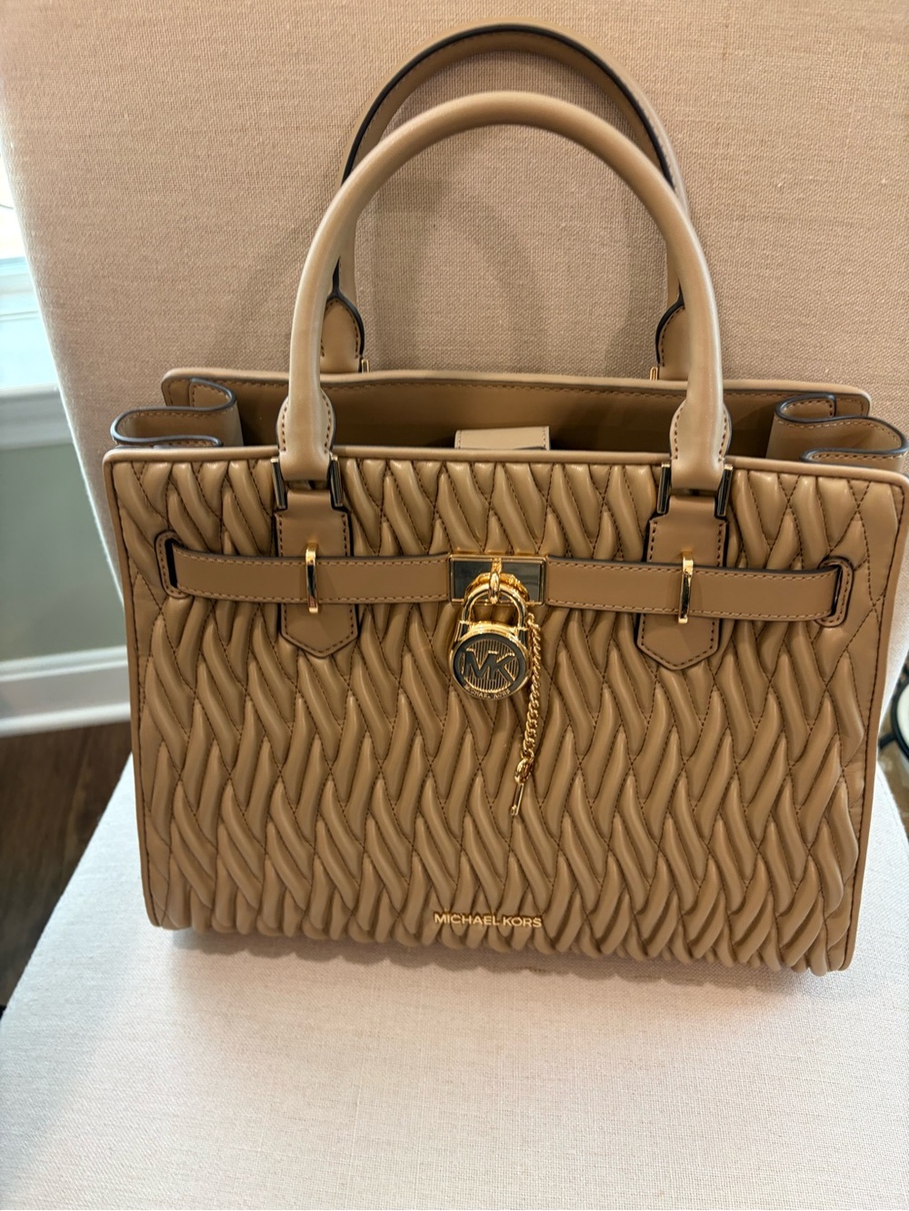 NWT Michael Kors Hamilton Medium Satchel Bag in Camel